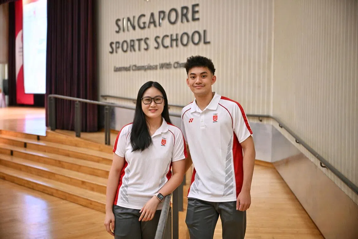 Bowler Colleen Pee (left) and fencer Azfar Ong at Singapore Sports School during the school's SEA Games send-off ceremony on Nov 12.