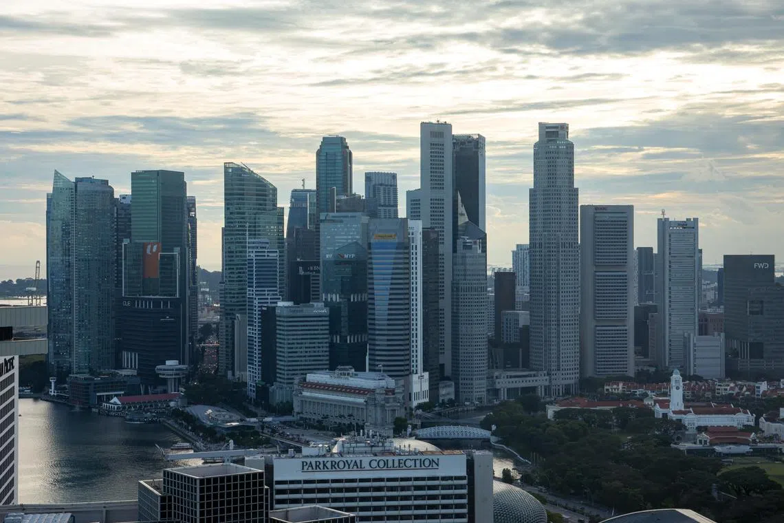 Generic pix of Singapore city skyline [Suntec Tower 3]  
The Singapore Central Business District (CBD), seen on Dec 9, 2024.
Tags - CBD, Central Business District, Marina Bay, Raffles Place, skyline, city, financial hub, economy, business
中央商务区、滨海湾、莱佛士坊、 经济、商业