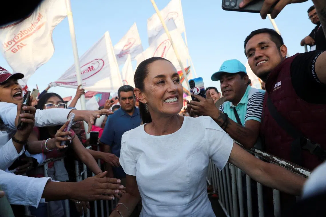 FILE PHOTO: Presidential candidate of the ruling MORENA party Claudia Sheinbaum holds a campaign rally in Nezahualcoyotl, State of Mexico, Mexico April 9, 2024. REUTERS/Raquel Cunha/File Photo