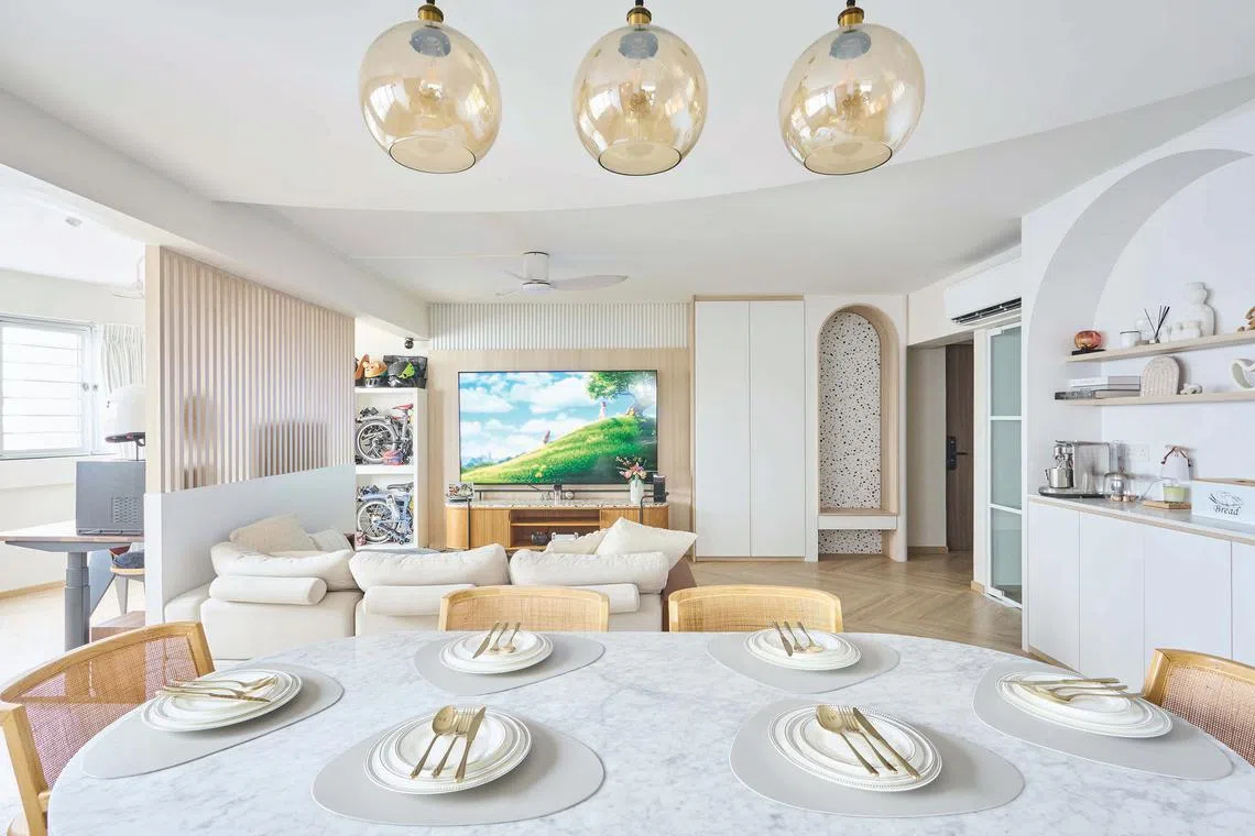 This 36-year-old flat is home to a couple in their mid-30s and their three kids.