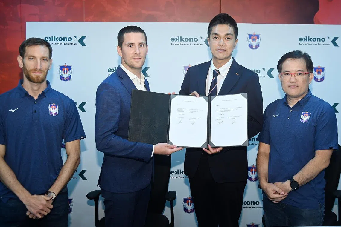 From left: Marcal Trulls Sevillano , 
Director of Methodology, 
Head of Youth Development, 
Ekkono Soccer Services Barcelona ; Miquel Farrerons, 
CEO of Ekkono Soccer Services Barcelona ; Daisuke Korenaga , 
Chairman of Albirex Niigata FC (S) and Koh Mui Tee, General Manager of Albirex Niigata FC (S)