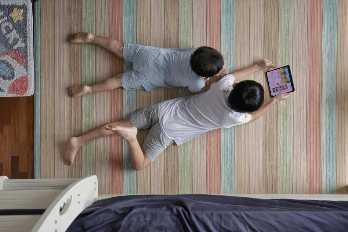 Parents said that while they are aware of the harms posed by devices, they face challenges in limiting screen time. 