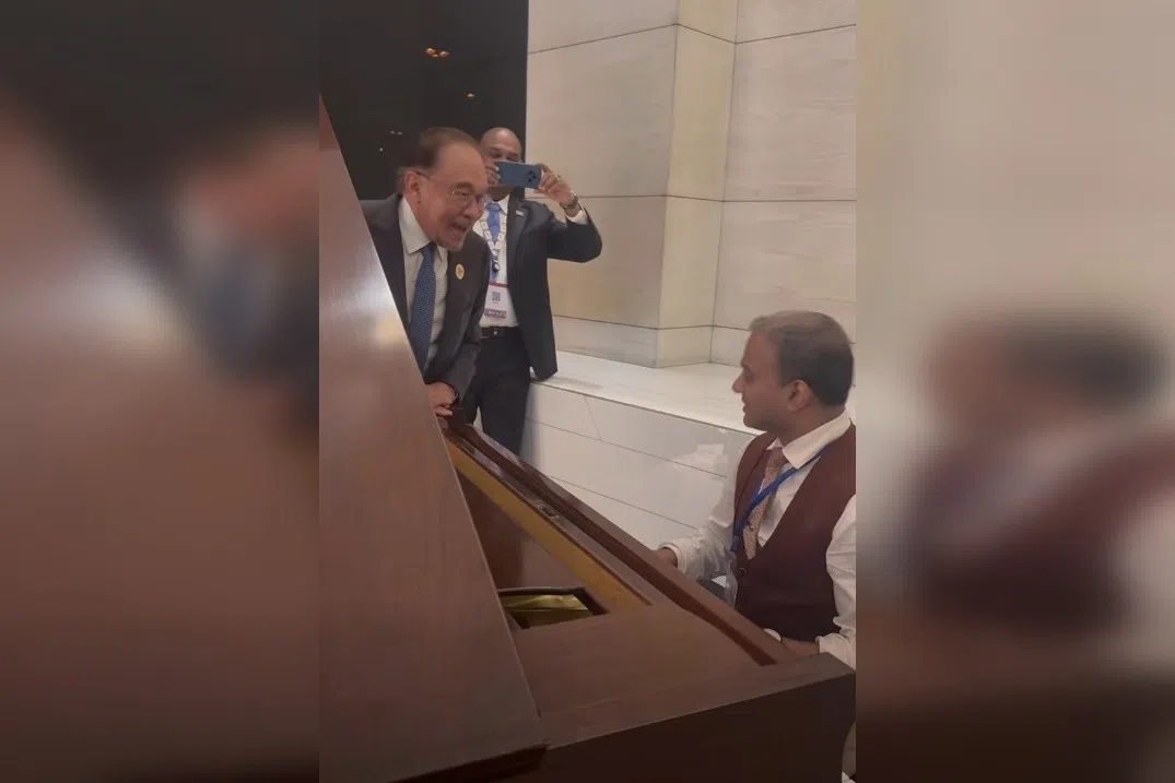 Malaysian PM Anwar strikes a chord at BRICS summit with Bollywood tunes
