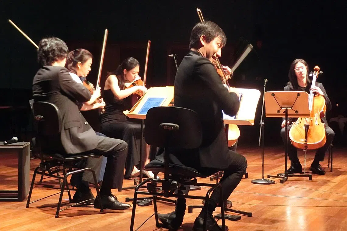 tlmore20



Copyright and credit Chang Tou Liang