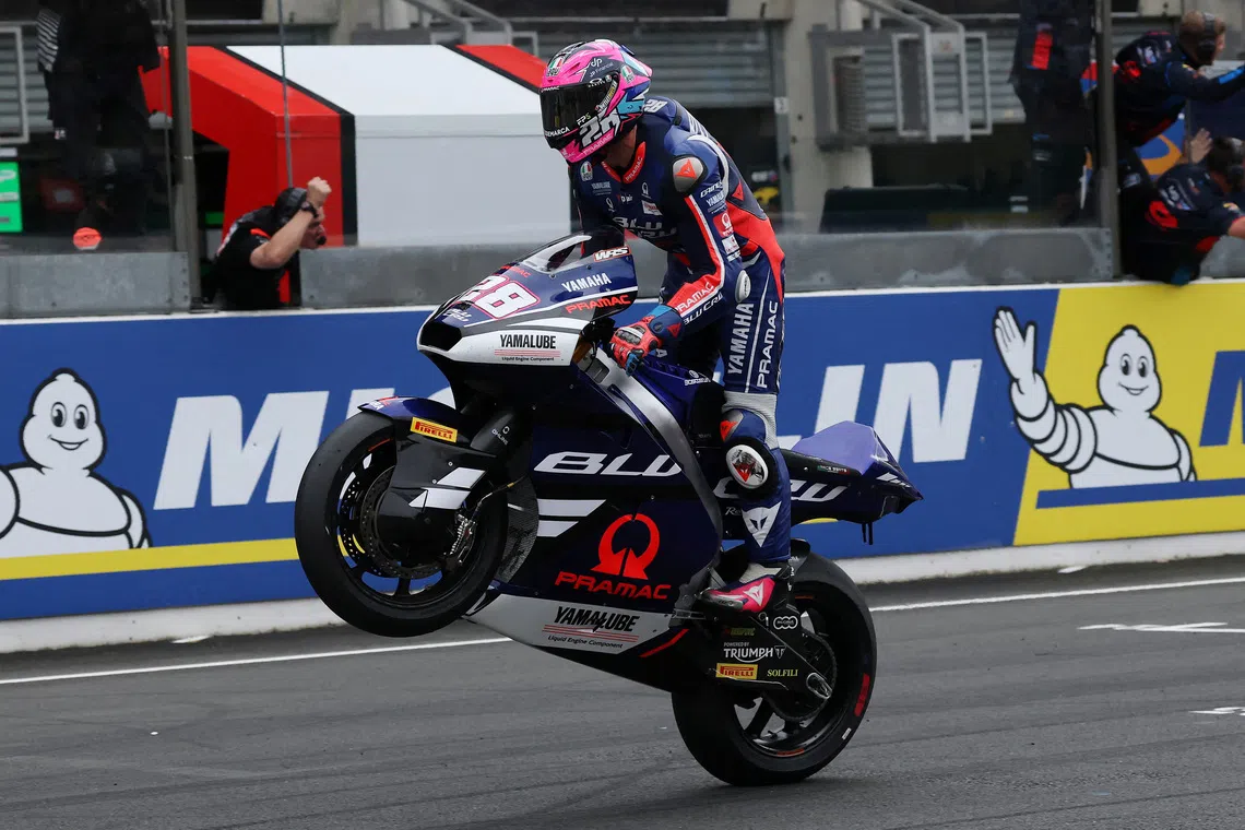 FILE PHOTO: MotoGP - French Grand Prix - Bugatti Circuit, Le Mans, France  - May 10, 2026 BLU CRU Pramac Yamaha Moto2's Izan Guevara celebrates winning the Moto2 race REUTERS/Stephane Mahe/File Photo