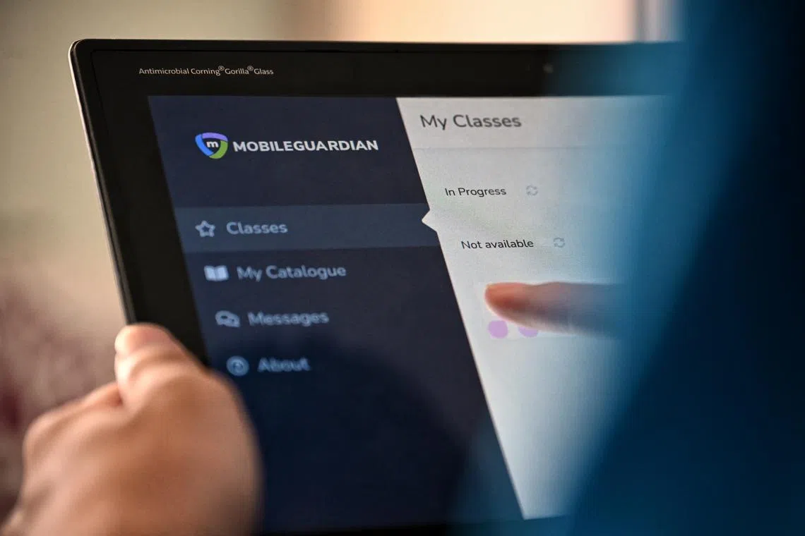 Mobile Guardian is a device management app that helps parents manage their children’s device, restricting screen time and access to websites.