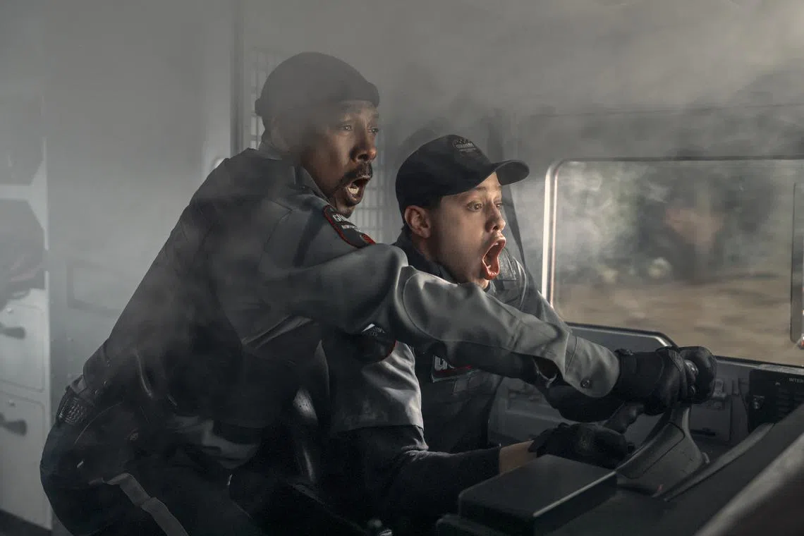  Eddie Murphy (left) and Pete Davidson in The Pickup.