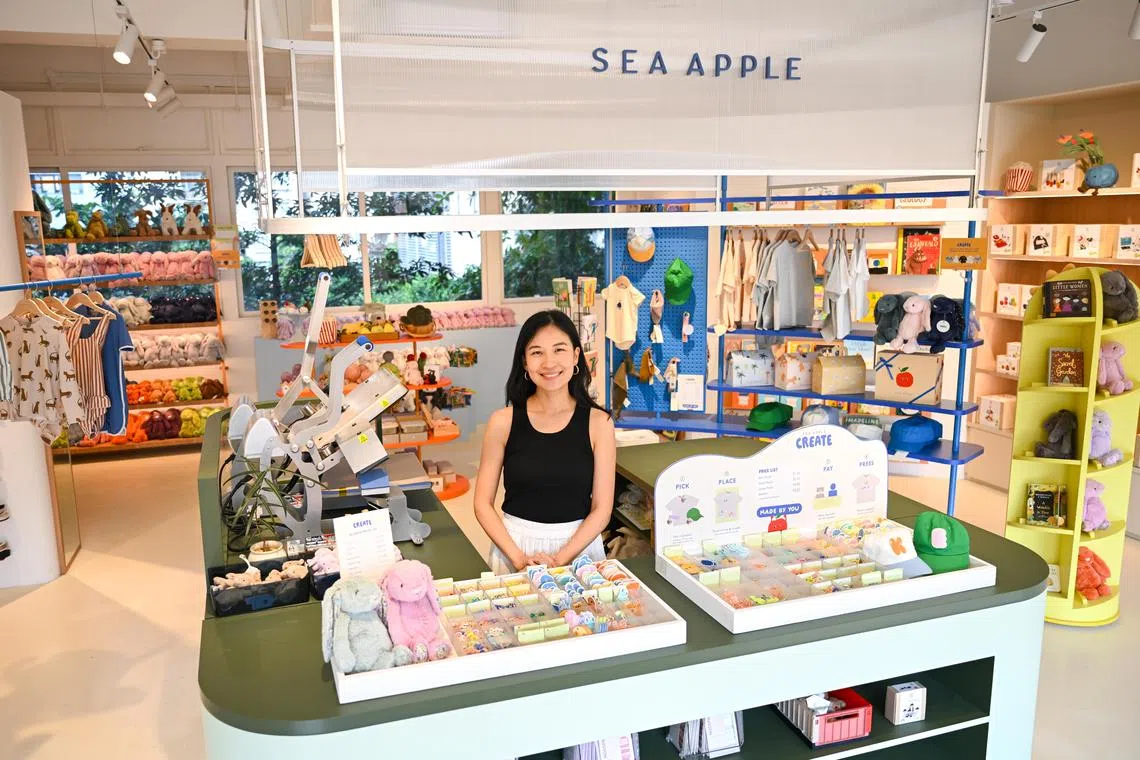 ST20240729_202414800788/ackids08/Shintaro Tay/Amanda Chai/

Ms Ho Su Mei, founder of Sea Apple at her store at New Bahru on July 29, 2024.

National Day feature on local kidswear brands with conceptual new stores.