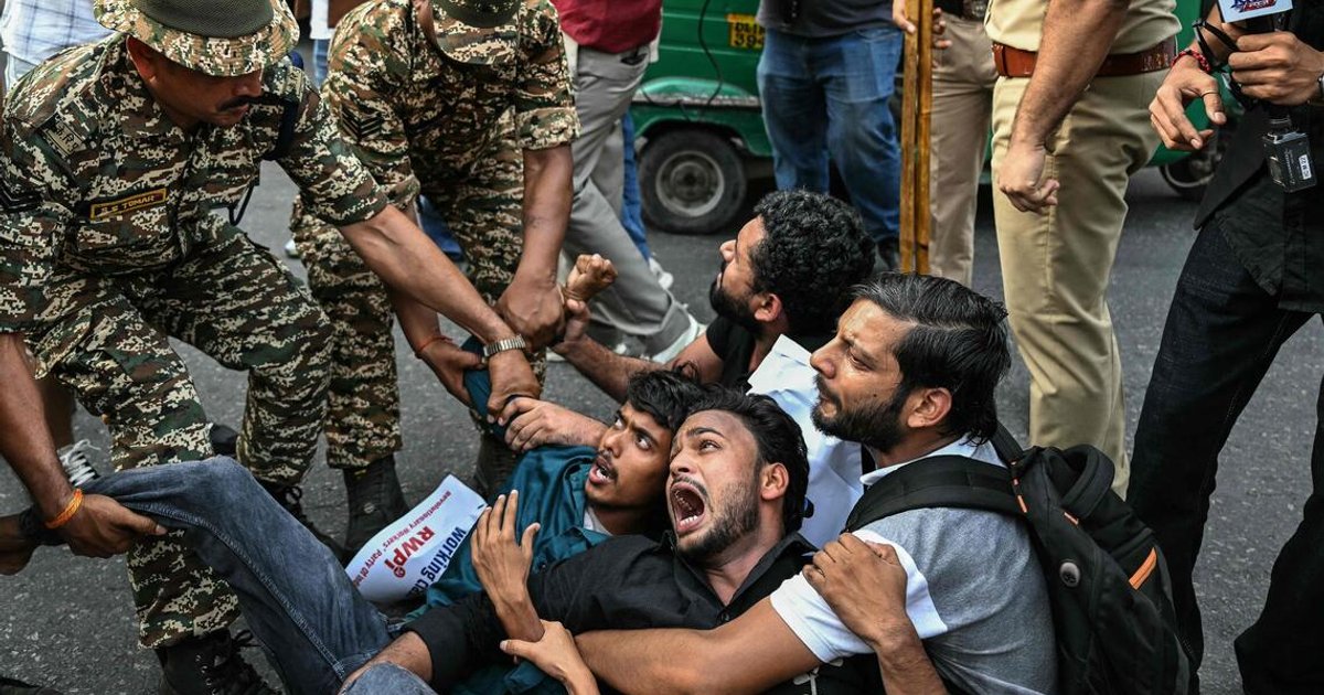 Opposition, journalists allege police abuses during India protests