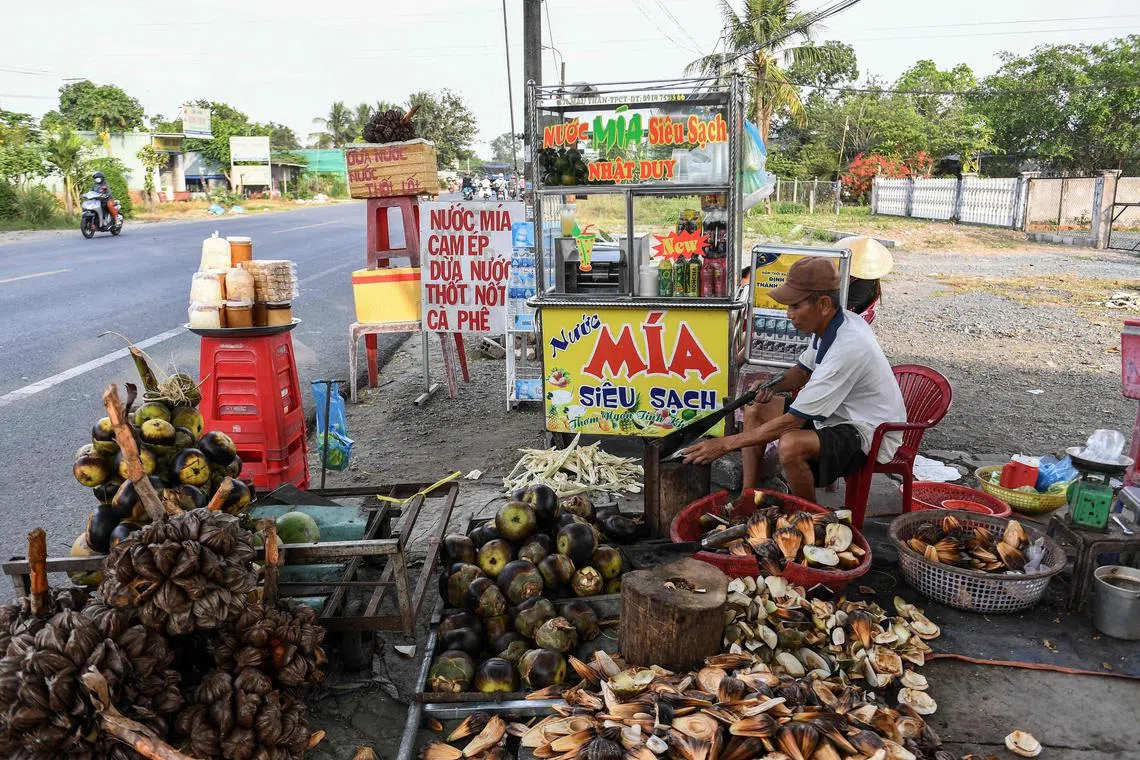 The central bank said that while inflation is under control, the nation’s economy faces many difficulties. 