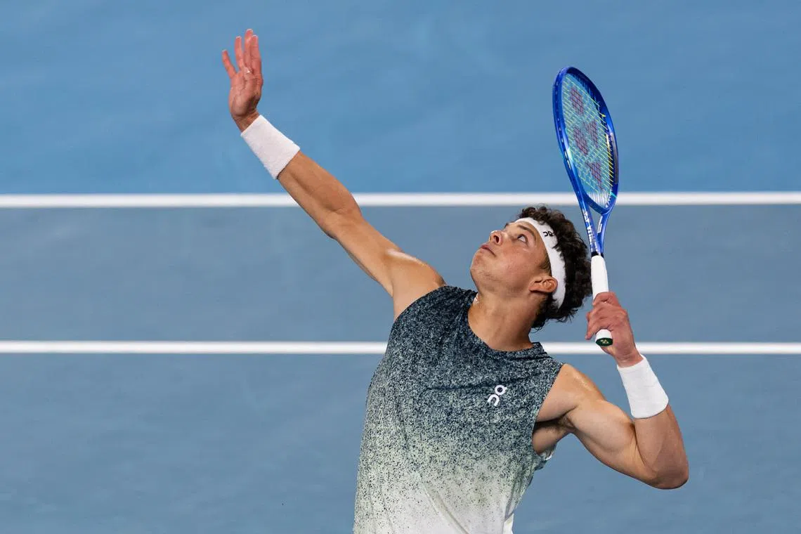 Jan 26, 2026; Melbourne, Victoria, Australia; Ben Shelton of United States in action against Casper Ruud of Norway in the fourth round of the men’s singles at the Australian Open at Rod Laver Arena in Melbourne Park. Mike Frey-Imagn Images