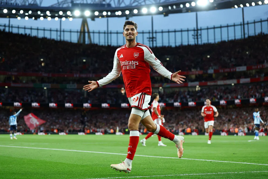 Arsenal sweep aside Coventry to start Premier League title defence with a bang