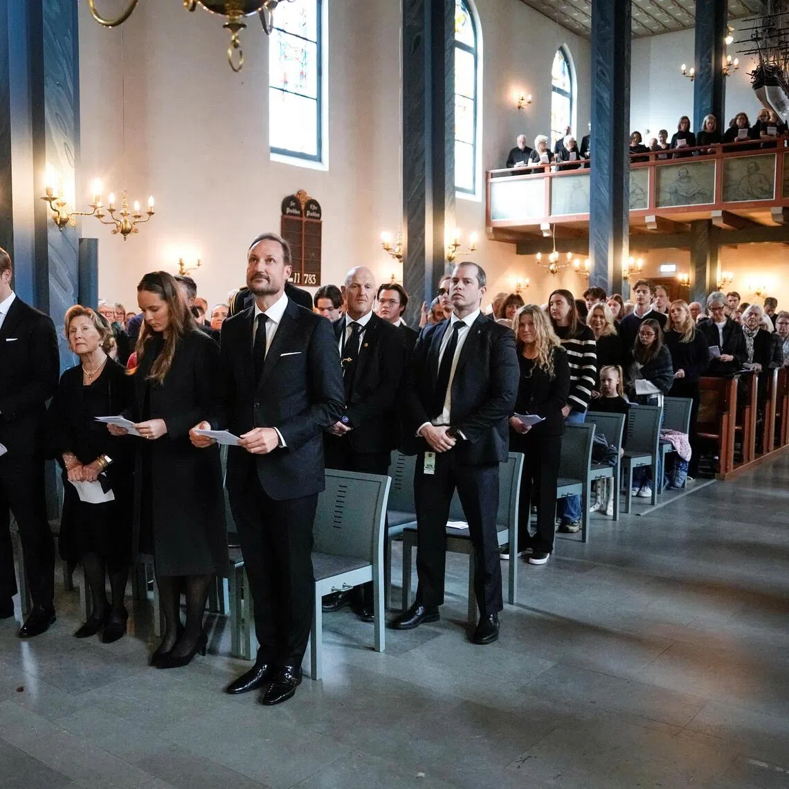 Norway's King Haakon, Princess Ingrid Alexandra, Queen Sonja and Prince Sverre Magnus attend the funeral service for the late King Harald at Asker church, in Asker, Norway, August 30, 2026.  NTB/Cornelius Poppe via REUTERS   ATTENTION EDITORS - THIS IMAGE WAS PROVIDED BY A THIRD PARTY. NORWAY OUT. NO COMMERCIAL OR EDITORIAL SALES IN NORWAY.