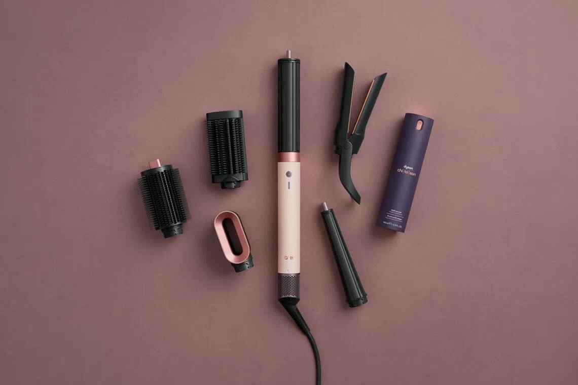acstyle30 - Dyson Airwrap Co-anda2x Attachments_credit DYSON