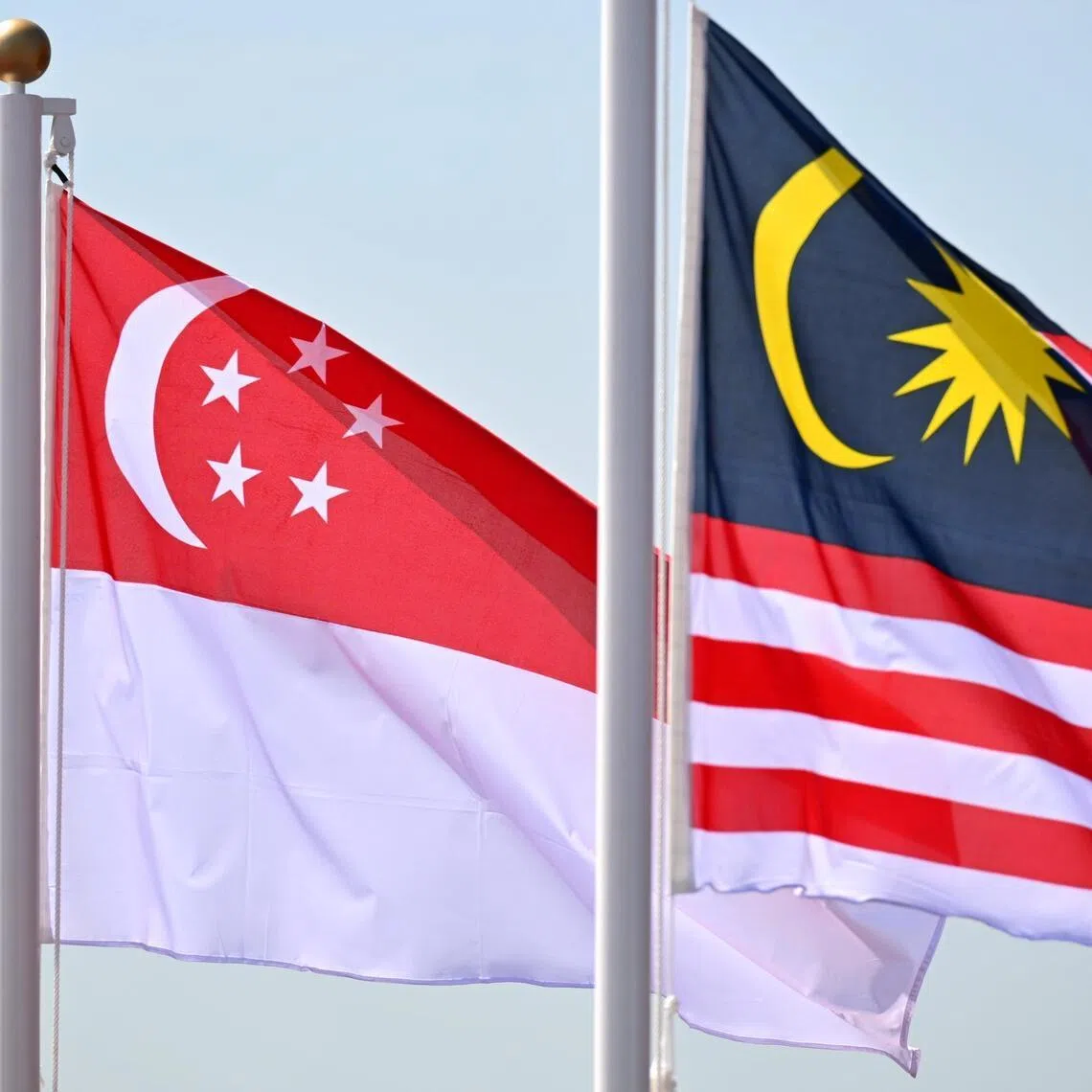 There were 8,802 marriages to non-Muslim Malaysians, comprising 5,910 Singaporean men and 2,892 women, registered between 2019 and July 2025.