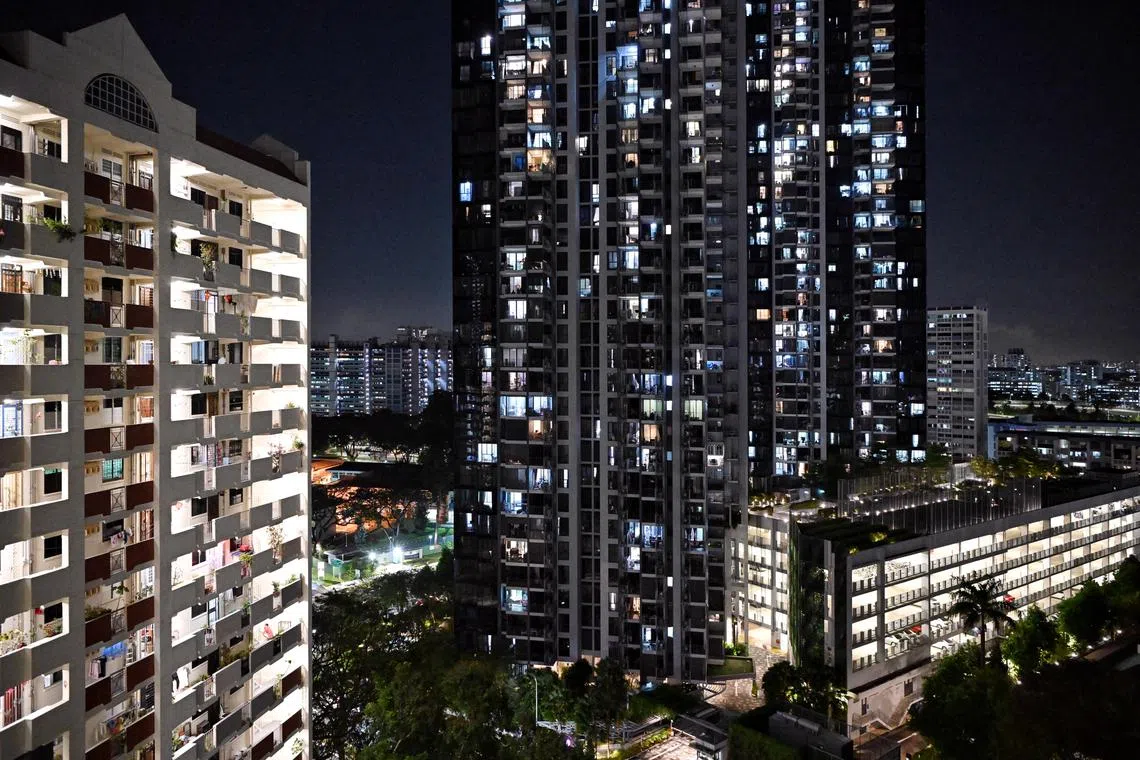 With the new tariff, the average monthly electricity bill for families living in HDB four-room flats will decrease by 33 cents before GST.