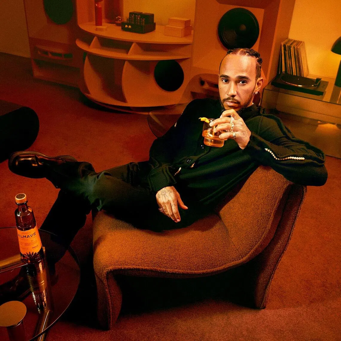 lclewis21 - Lewis Hamilton's non-alcoholic agave spirit

source/copyright: ALMAVE
free for publicity use