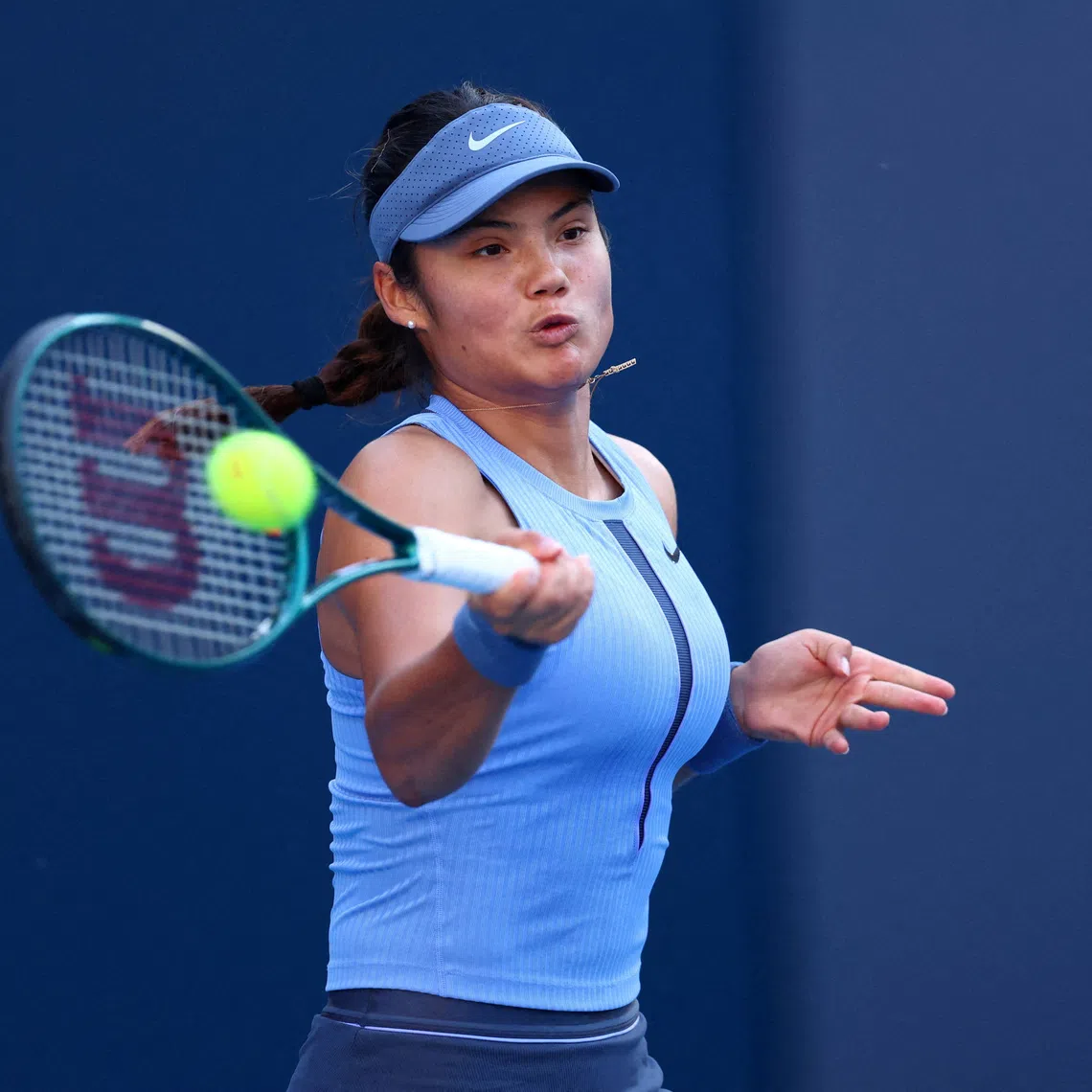 Tennis - China Open - The Beijing Olympic Green Tennis Center, Beijing, China - September 29, 2025 Britain's Emma Raducanu in action during her round of 32 match against Jessica Pegula of the U.S. REUTERS/Tingshu Wang