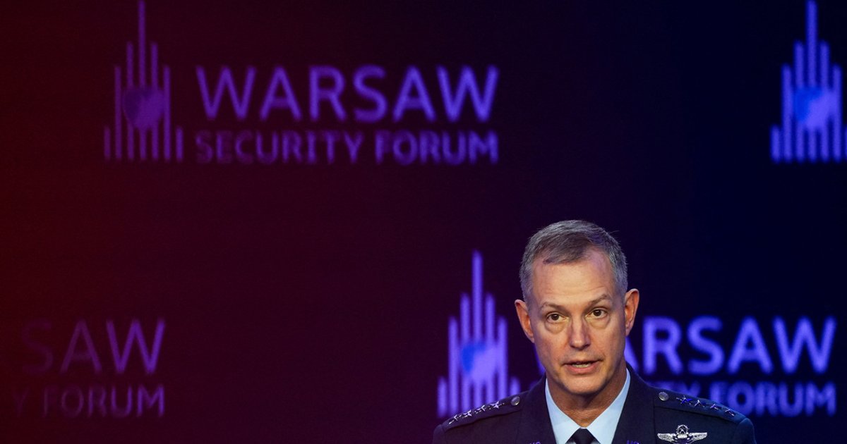 NATO general sets out tough military response to any ‘foolish’ Russian attack
