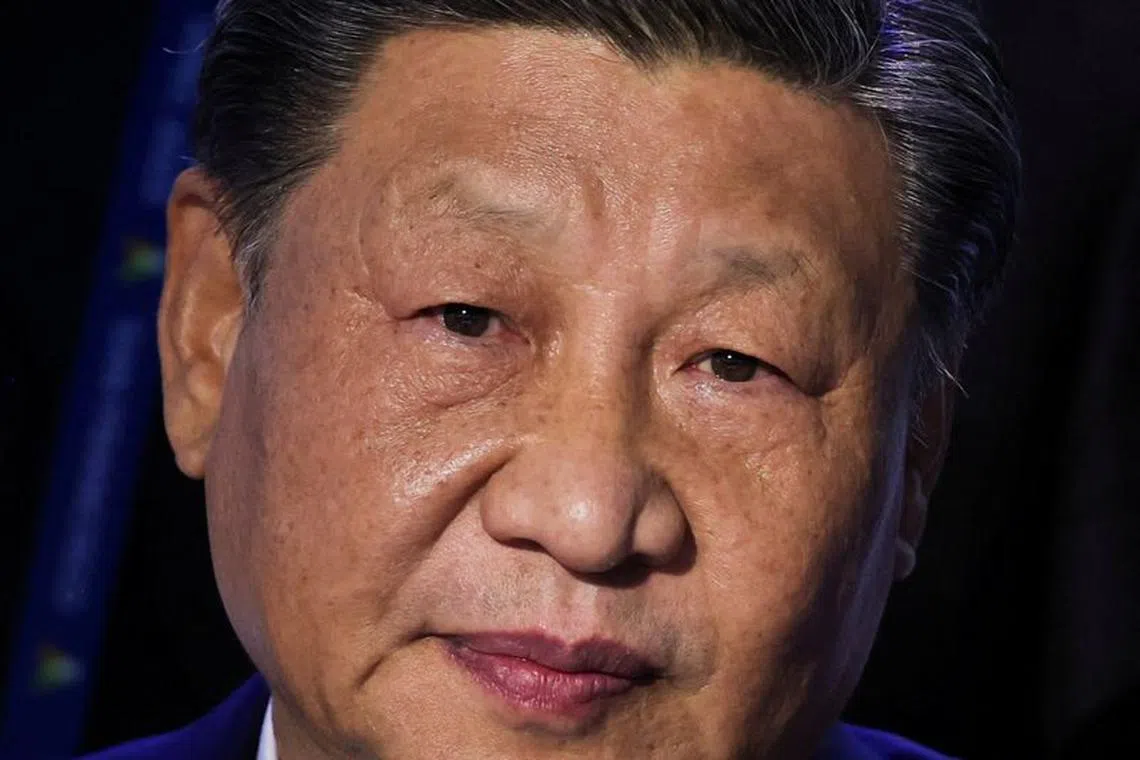 FILE PHOTO: China's President Xi Jinping attends the Leaders Retreat at the Asia-Pacific Economic Cooperation (APEC) Summit in San Francisco, California, U.S. November 17, 2023. REUTERS/Carlos Barria/File Photo