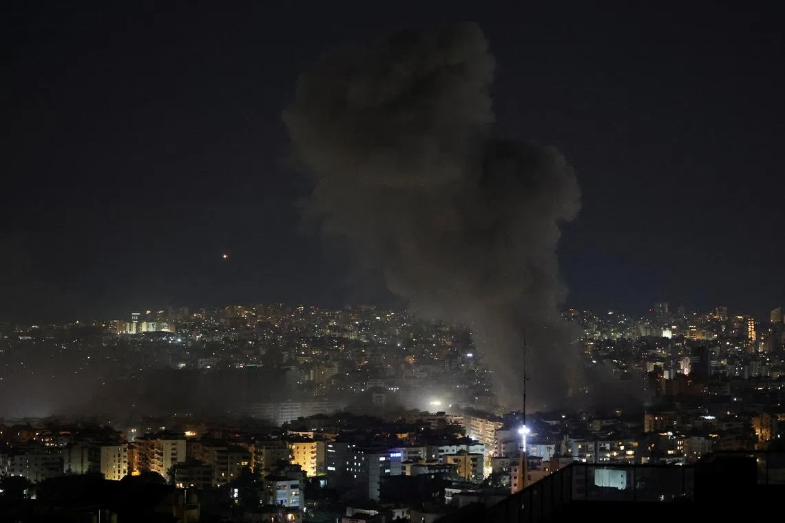 Lebanon will keep its airspace open, minister says