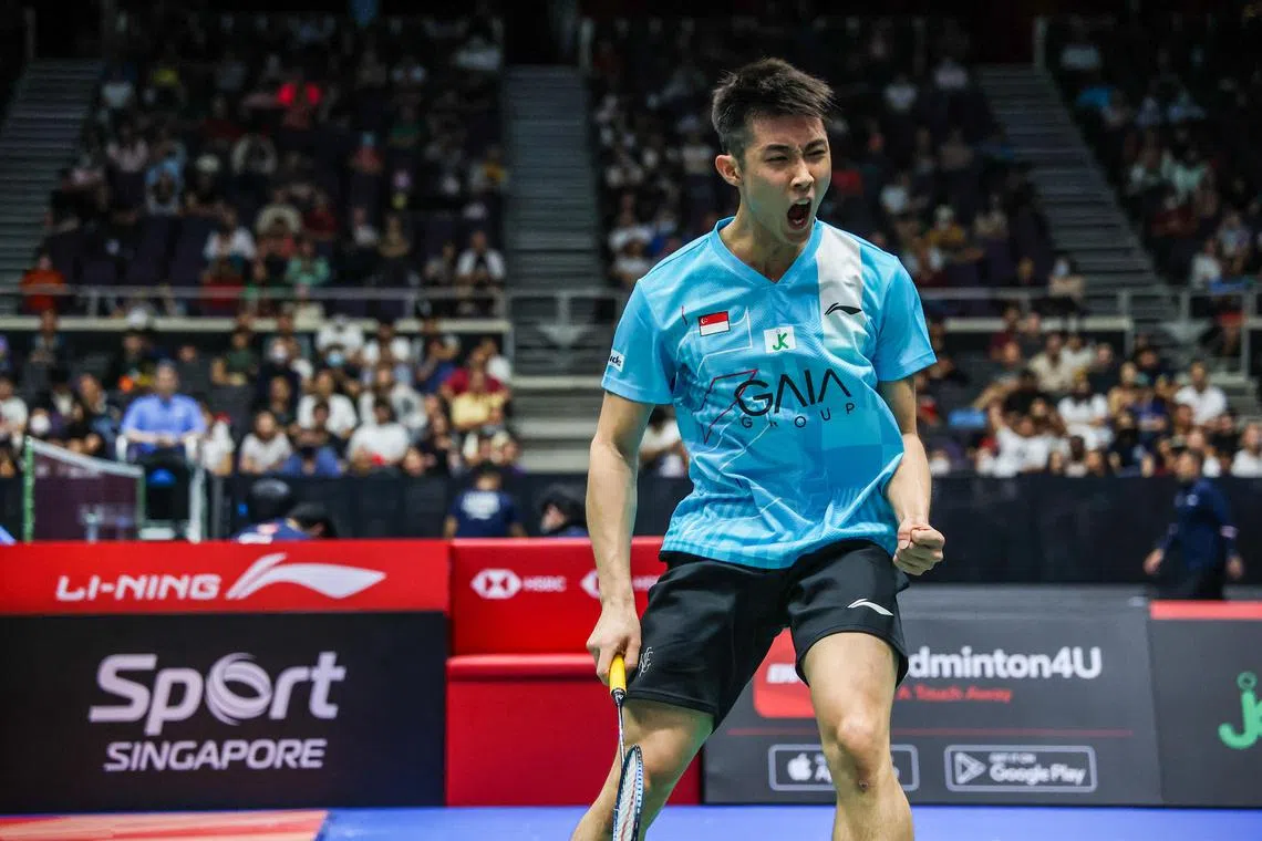 新加坡羽毛球公开赛（超级750赛）于2023年6月7日进行首圈赛事，新加坡羽毛球选手骆建佑（图）取得开门红，在男单首圈直落两局战胜香港选手李卓耀晋级次圈。