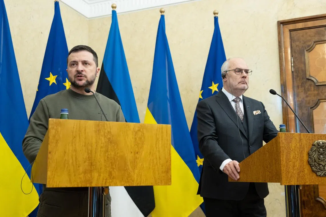 Ukrainian President Volodymyr Zelensky (left) and his Estonian counterpart Alar Karis at a press conference in Tallinn, Estonia, on Jan 11.