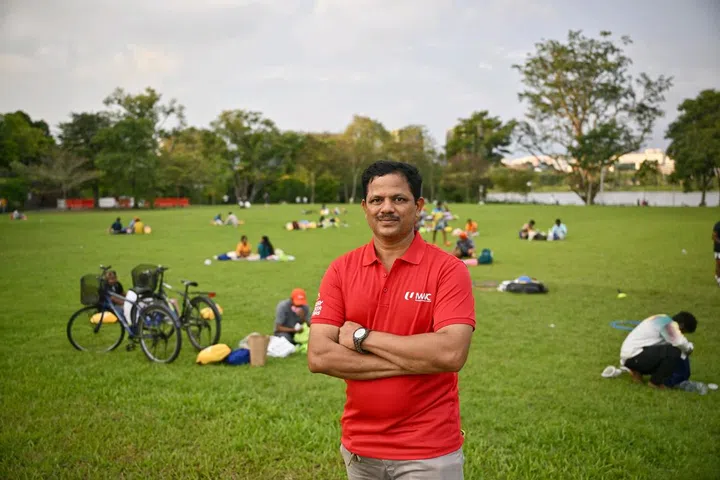 Sr. Mariyaselvam Alexander, 44 anos, Trabalhadores Migrantes? Embaixador do Centro (MWC), no Dia Internacional dos Migrantes (IMD) 2024, realizado em Jurong Lake Gardens em 15 de dezembro de 2024.