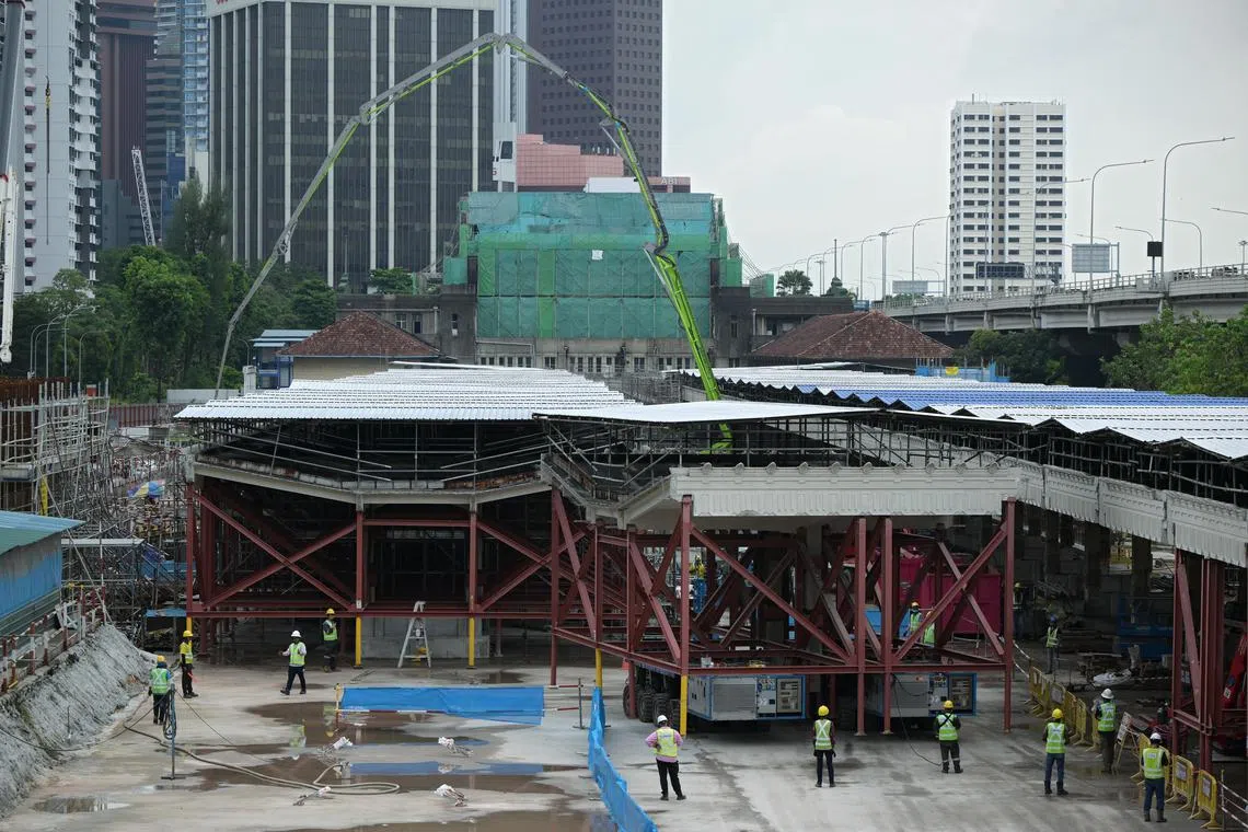 kgpagar/ST20240308_202495777770/Ng Sor Luan/Story is embargoed until March 12, 2024. Restoration of platform canopy pieces at the former Tanjong Pagar Railway Station. The platform canopy was previously cut up and moved to a nearby site for storage, to make way for works for the circle line extension.