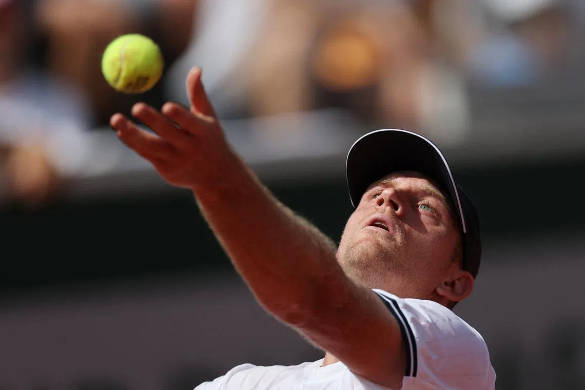Tennis - French Open - Roland Garros, Paris, France - May 24, 2026 Spain's Alejandro Davidovich Fokina in action during his first round match against Bosnia and Herzegovina Damir Dzumhur REUTERS/Stephane Mahe