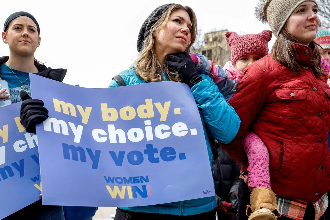 Abortion rights activists are making it clear that a Texas judge's ruling has not cut women's access to abortion medication.