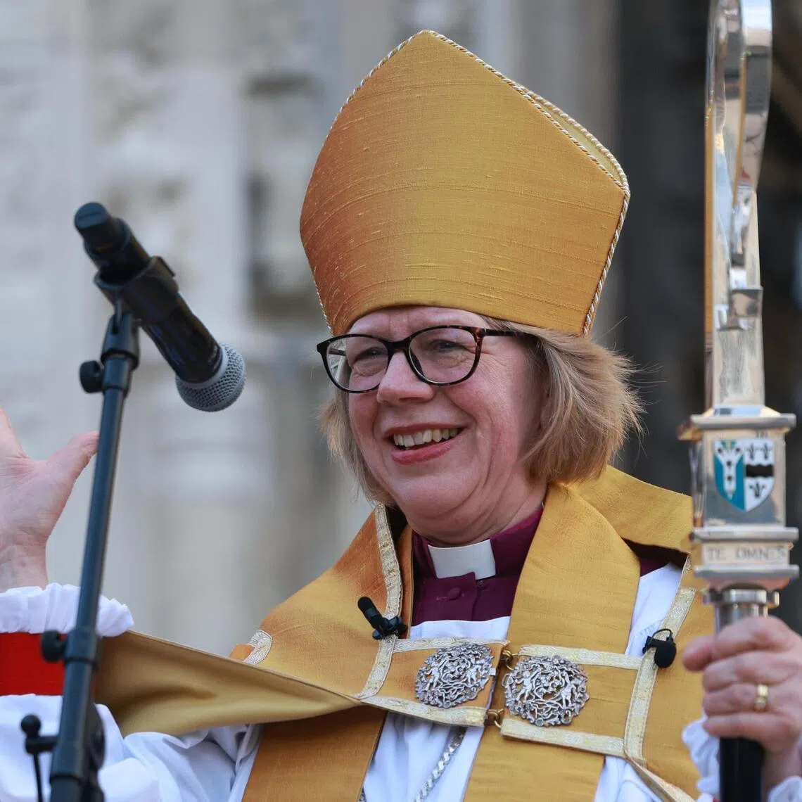 Delivering her first sermon as Archbishop, Archbishop Mullally prayed for “peace to prevail” in war-ravaged parts of the world.