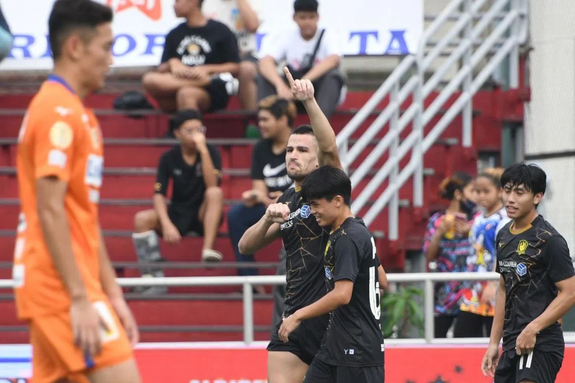 Boris Kopitovic's first-half header was enough for Tampines Rovers to beat Albirex Niigata 1-0 at the Jurong East Stadium on March 19, 2023 to return to the top of the Singapore Premier League table.
