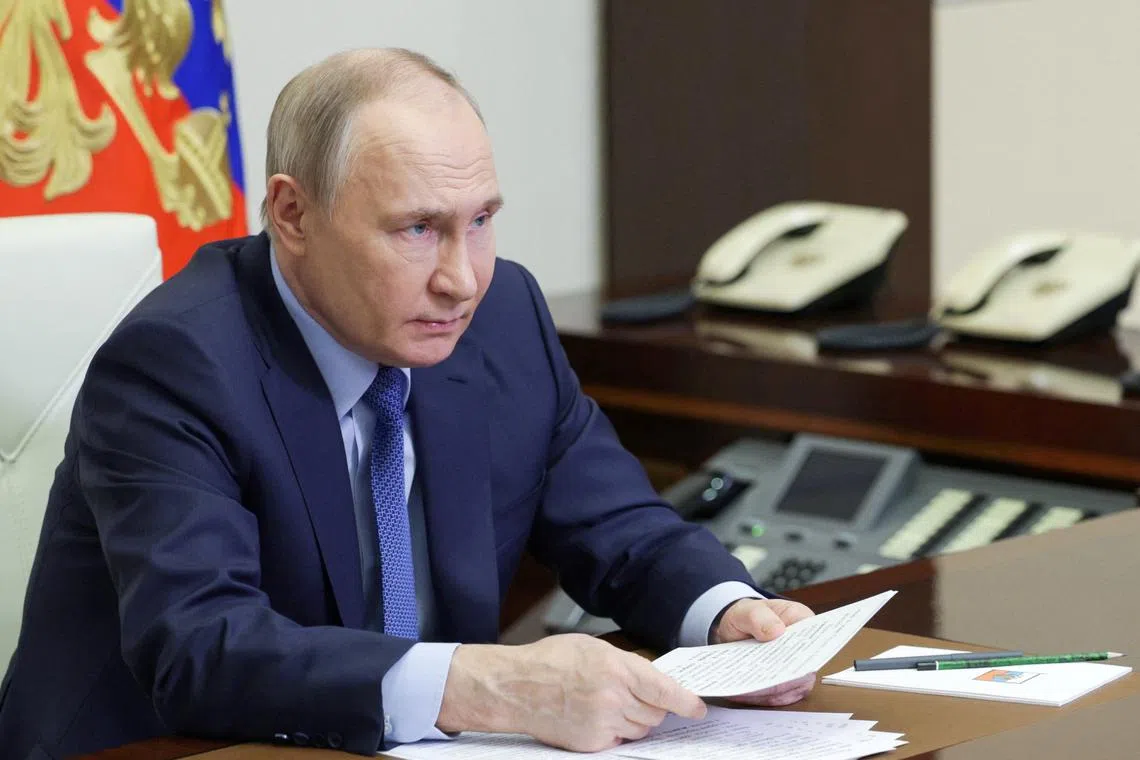 Russian President Vladimir Putin chairs a meeting on economic issues via a video link at the Novo-Ogaryovo state residence outside Moscow, Russia, April 27, 2024. Sputnik/Gavriil Grigorov/Pool via REUTERS ATTENTION EDITORS - THIS IMAGE WAS PROVIDED BY A THIRD PARTY.