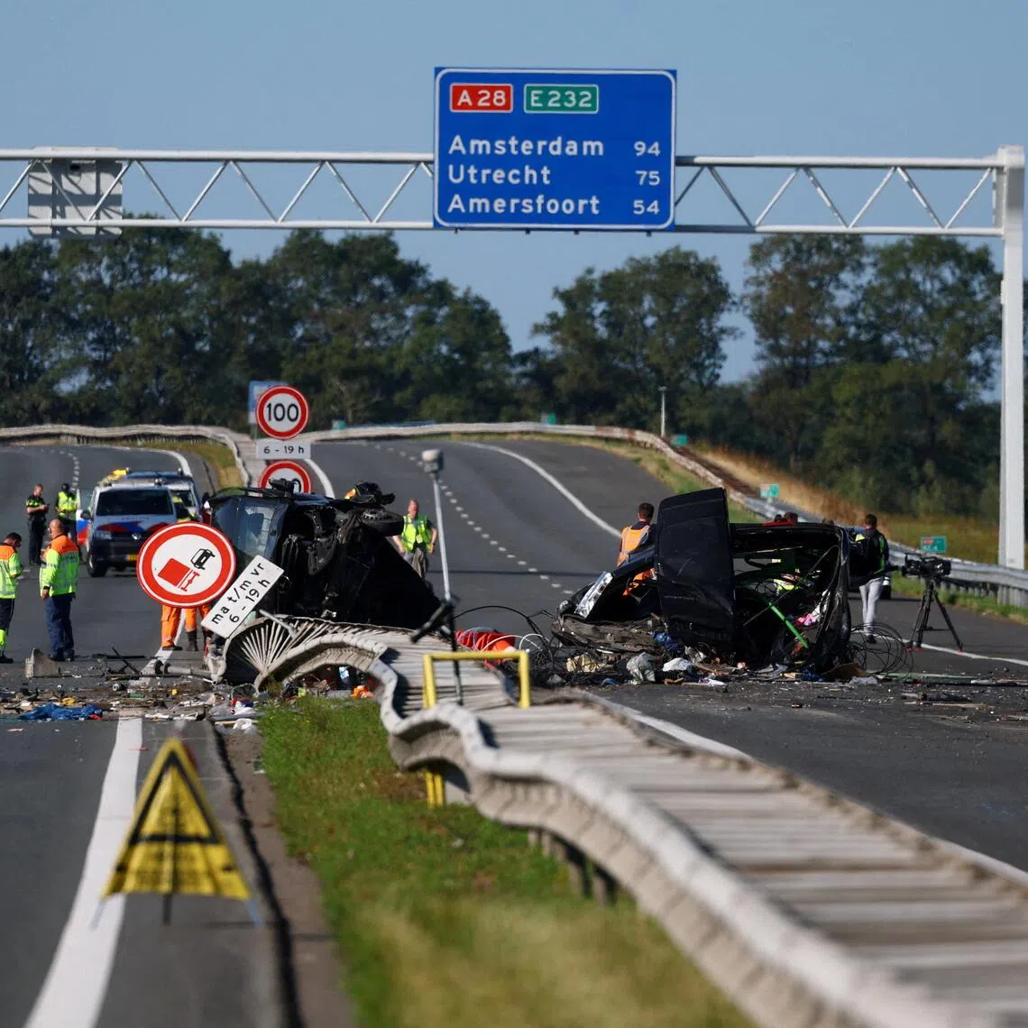 The A28 highway was closed in both directions following the accident.