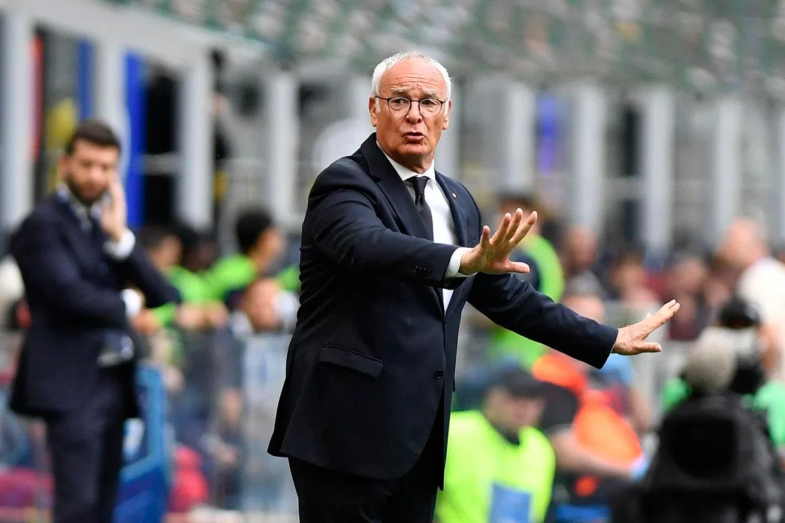 FILE PHOTO: Soccer Football - Serie A - Inter Milan v AS Roma - San Siro, Milan, Italy - April 27, 2025 AS Roma coach Claudio Ranieri reacts REUTERS/Massimo Pinca/File Photo