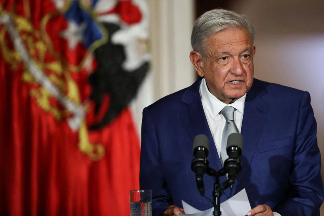 Mexico's President Andres Manuel Lopez Obrador and Chile's President Gabriel Boric (not pictured) deliver a statement to the media at La Moneda government palace in Santiago, Chile, September 10, 2023. REUTERS/Ivan Alvarado