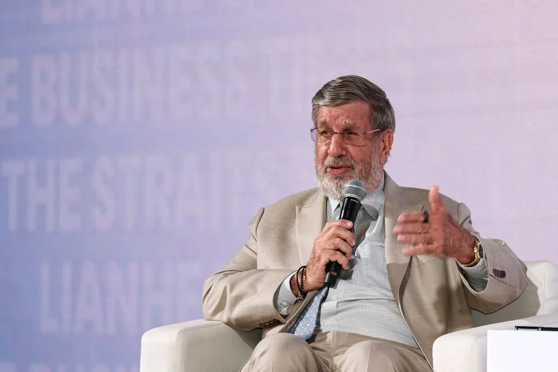 Mr Heinecke, who moved with his parents to Bangkok in the 1960s, became an entrepreneur at age 17. 