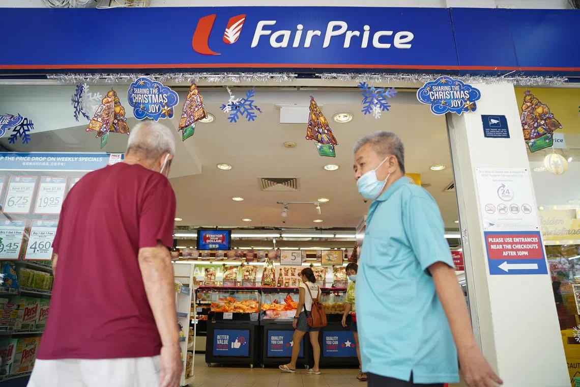 wwdementia20 - Generic picture of elderlies walking past the NTUC FairPrice outlet in Bedok Town Centre located at Bedok North Street 1 on 20 November, 2022.

ST PHOTO: SYAMIL SAPARI