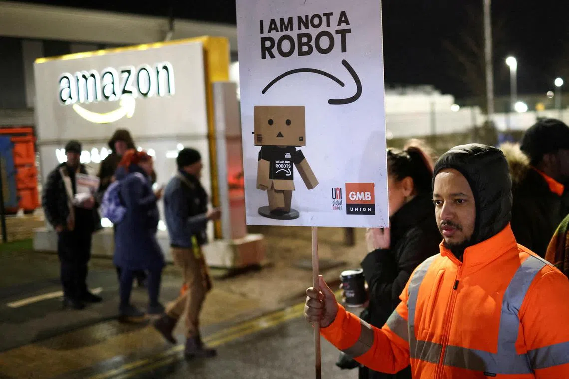 A rally in support of Amazon workers on strike outside the Amazon warehouse in Coventry, Britain, in January.