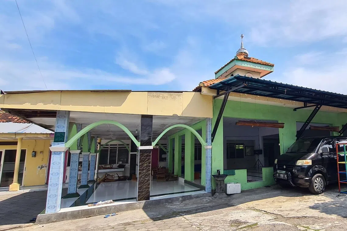 The Tarbiyatul Islam As-Syafi’iyah boarding school. On Oct 3, 1998, four ninjas entered the school but their target managed to escape.