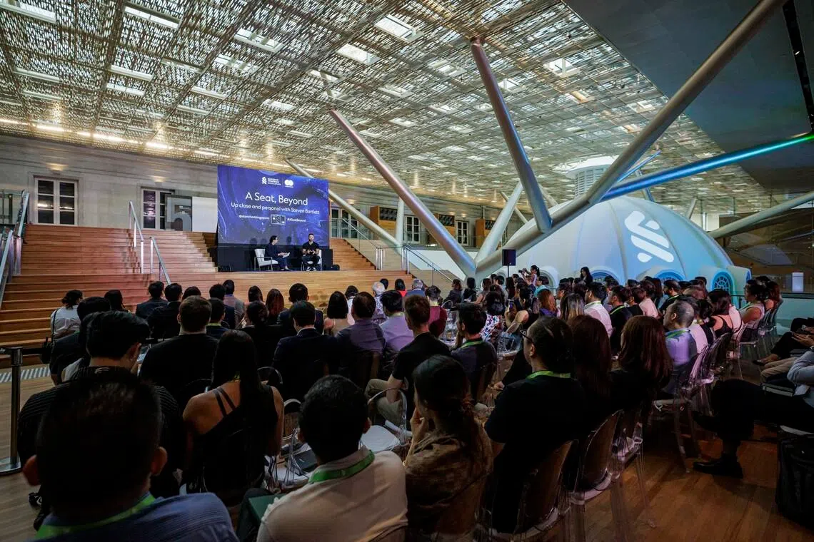 The A Seat, Beyond event on May 26 brought together affluent clients for an evening of
entrepreneurial insights, networking and curated experiences, with entrepreneur and podcast host
Steven Bartlett as guest speaker.