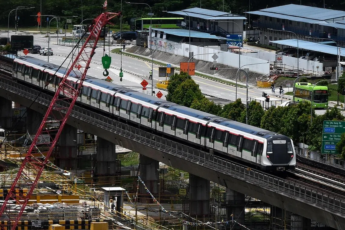ST20250923_202596400993 Kua Chee Siong/ pixgeneric/
Generic pix of the MRT train and public Tower Transit buses at the Yio Chu Kang MRT station, on Sep 23, 2025.