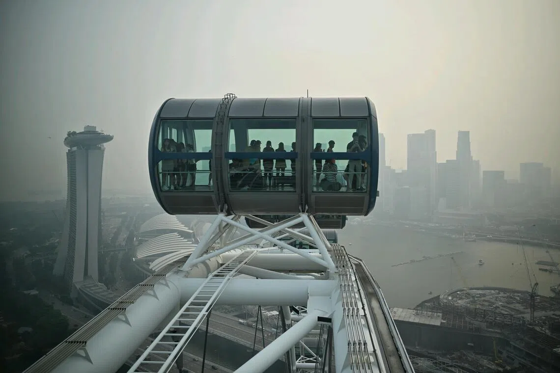 [F1 photos are for editorial use only and NOT for sale.]

Hazy conditions seen from Singapore Flyer at around 5pm on Oct 9, 2026.