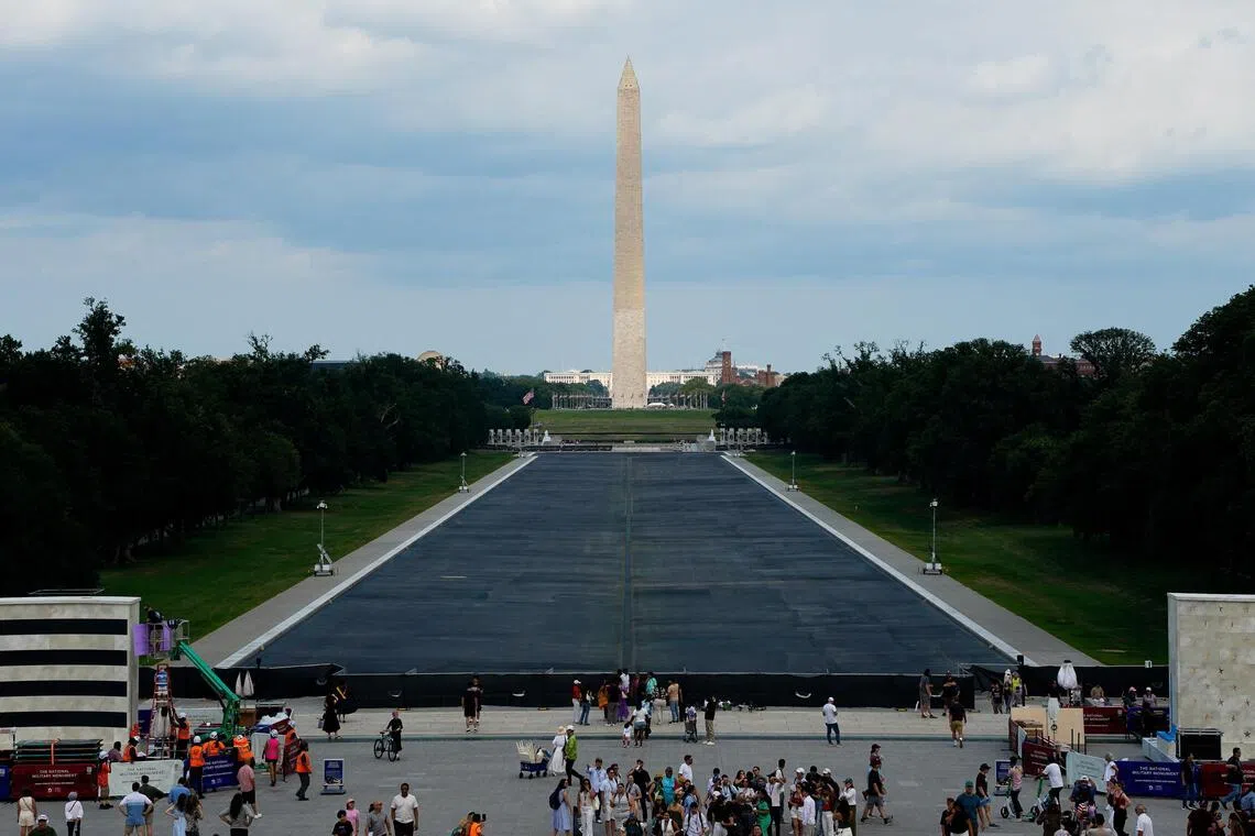 The Lincoln Memorial Reflecting Pool remains drained, following renovations and Independence Day celebrations, in Washington, D.C., U.S., July 26, 2026. REUTERS/Elizabeth Frantz
