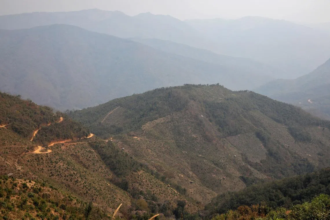 FILE PHOTO: Mountain roads are pictured in the Champhai district of India's northeastern state of Mizoram, near the India-Myanmar border, March 13, 2021. Picture taken March 13, 2021. REUTERS/Rupak De Chowdhuri/File Photo