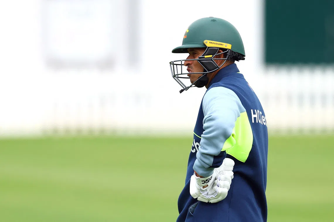 straitstimes.com - Australia's Khawaja fit for third Ashes test, unfazed by future talk