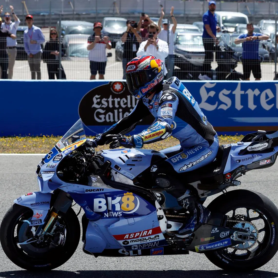 MotoGP - Spanish Grand Prix - Circuito de Jerez, Jerez, Spain - April 26, 2026 BK8 Gresini Racing MotoGP's Alex Marquez celebrates winning the MotoGP race REUTERS/Jon Nazca