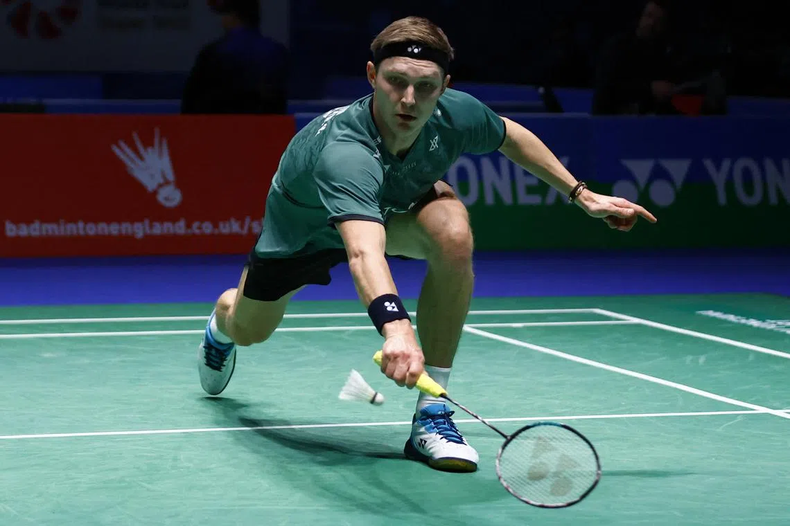 Denmark's world No. 1 Viktor Axelsen has withdrawn from the Singapore Badminton Open due to a muscle strain.