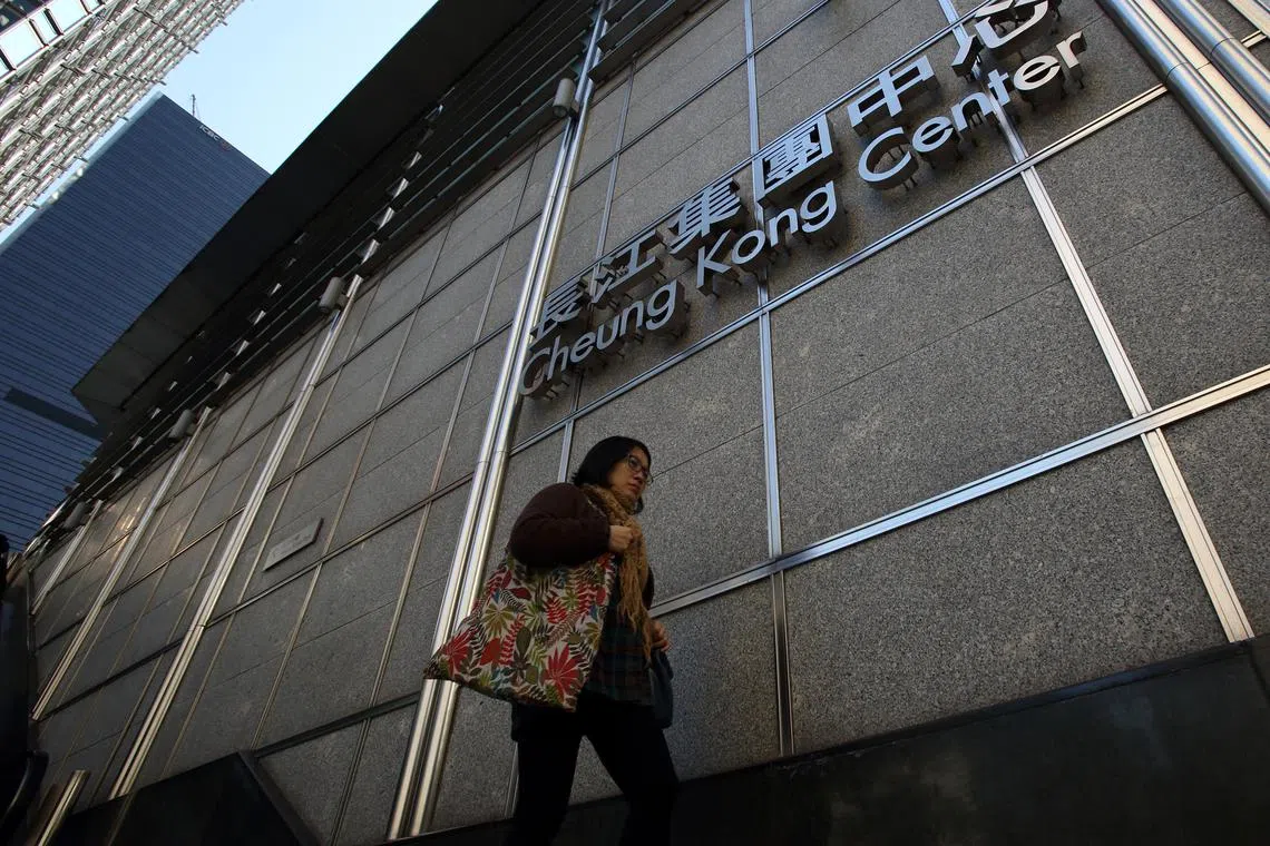 Li Ka-shing’s Cheung Kong Center in Central has been about a quarter empty for the past year.
